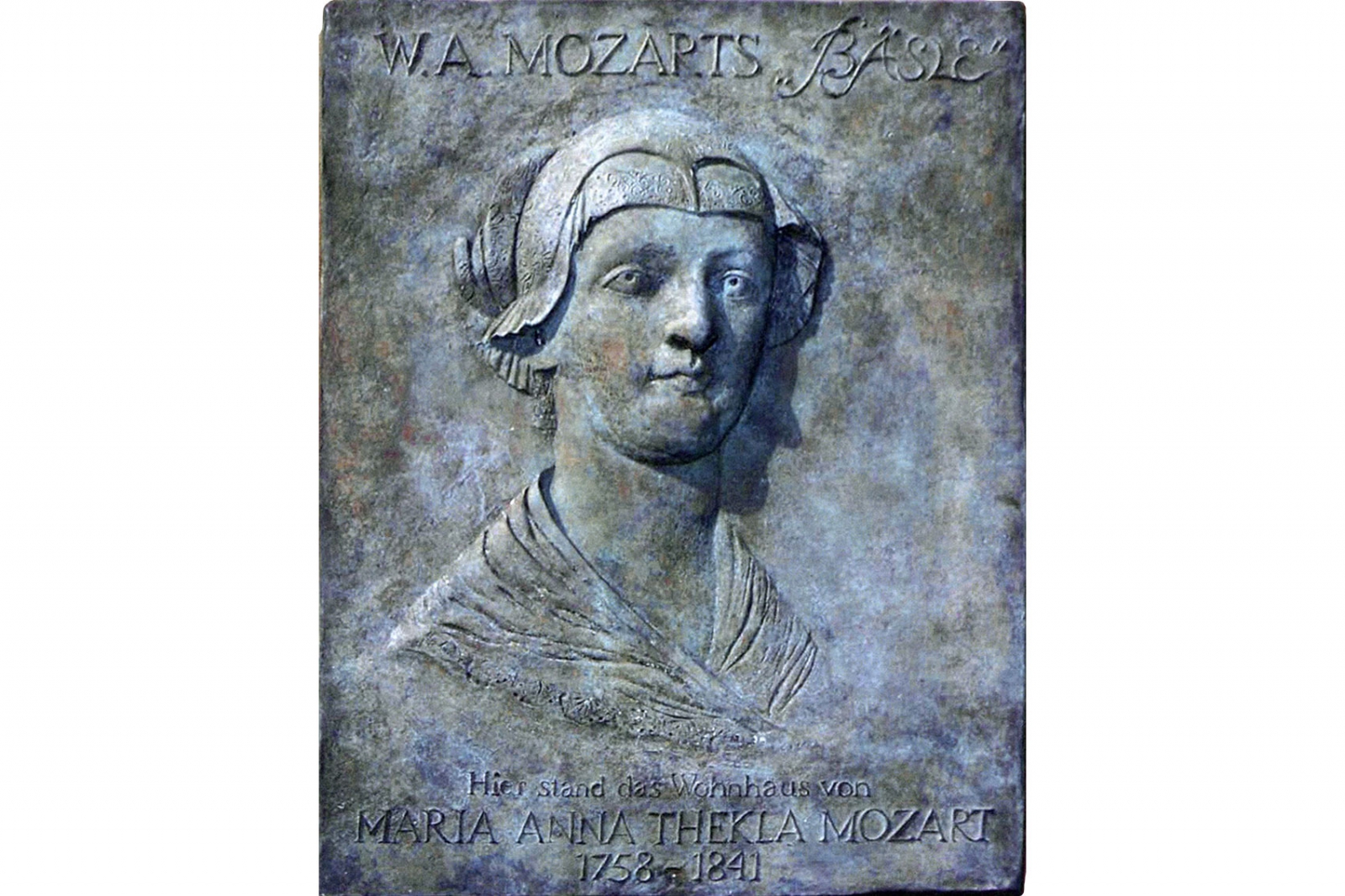 Relief Wolfgang Amadeus Mozart&#039;s &quot;Bäsle&quot; – Ulla M. Scholl jun.